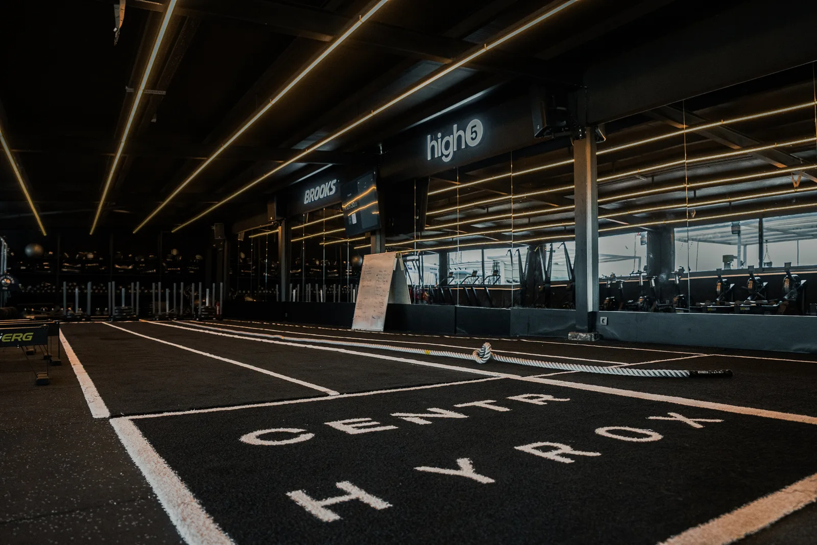 HYROX İstasyonları: 8 İstasyon ve Koşu Etapları